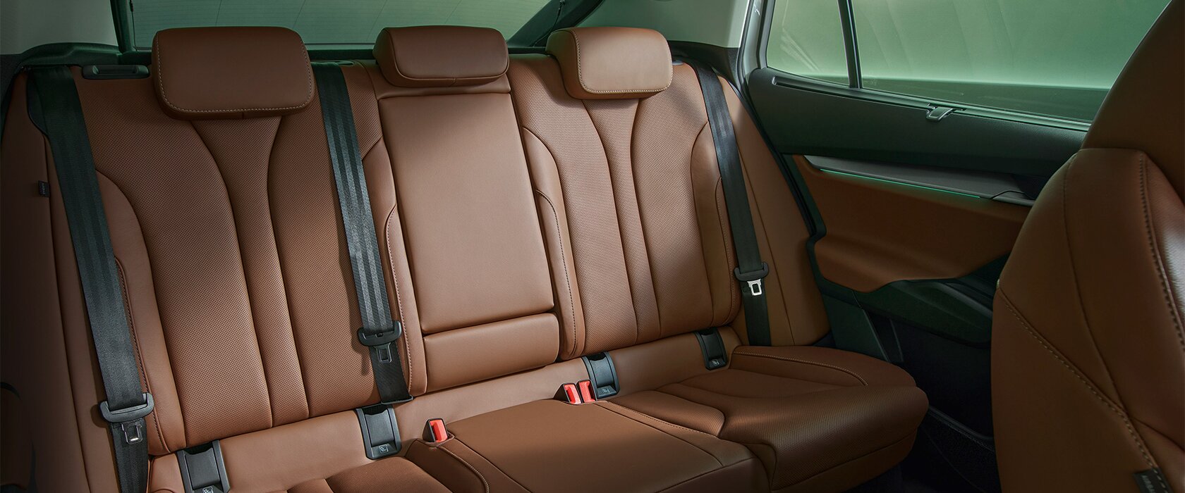 MB_Skoda_Enyaq_VK-Dinstil.jpg